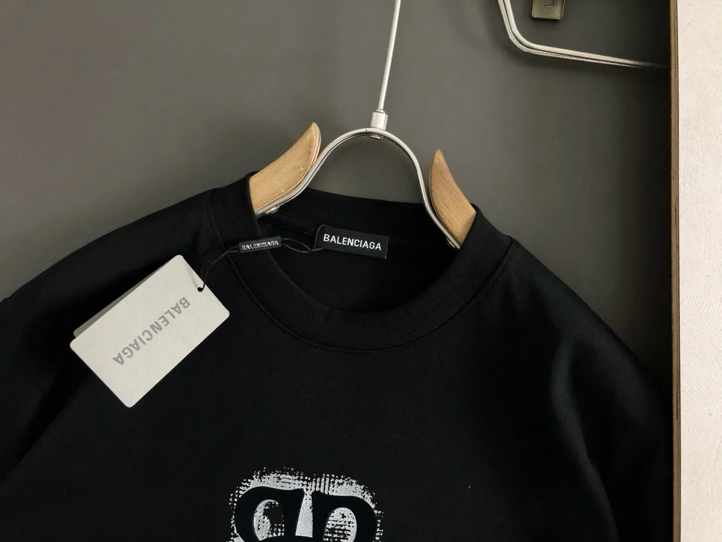 BAL 2025 New Arrival New Arrival T Premium ！ logo Premium . . . . . ！ ！Sizes：M-3XL
